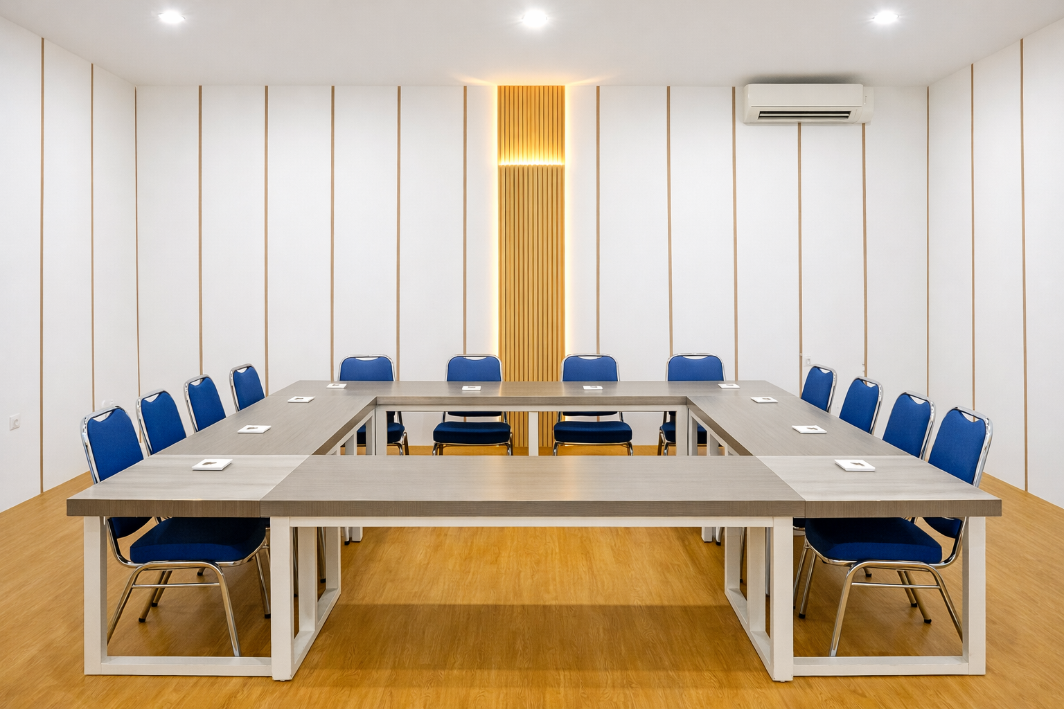 R. Edelweis — Foto 2