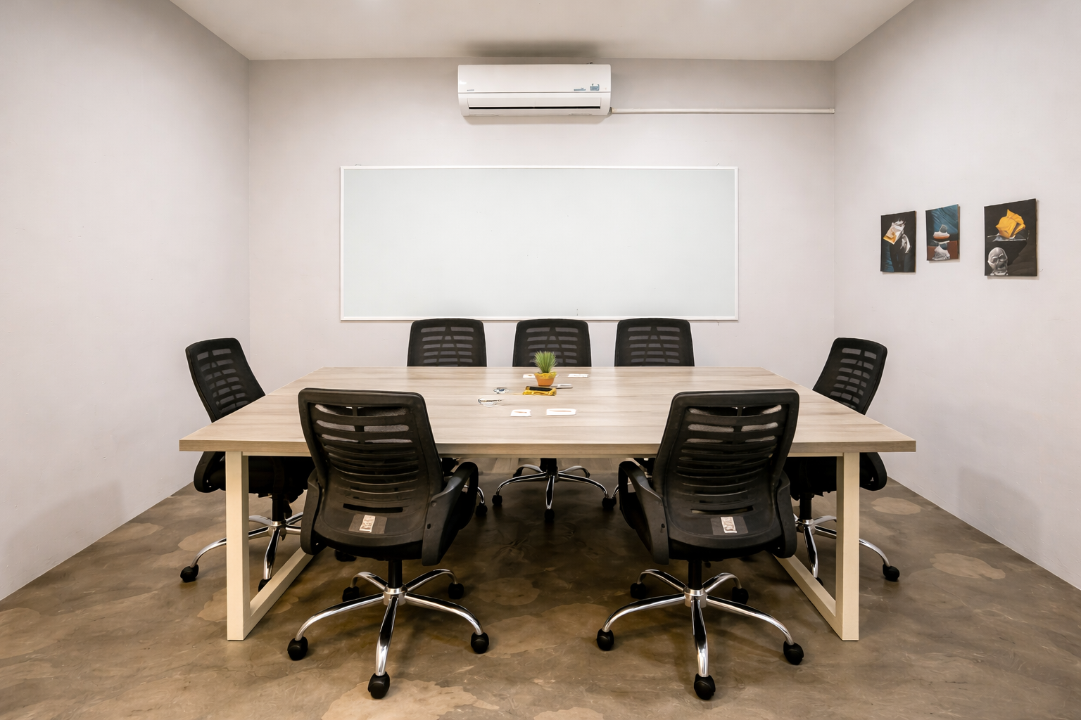 R. Lavender — Foto 2